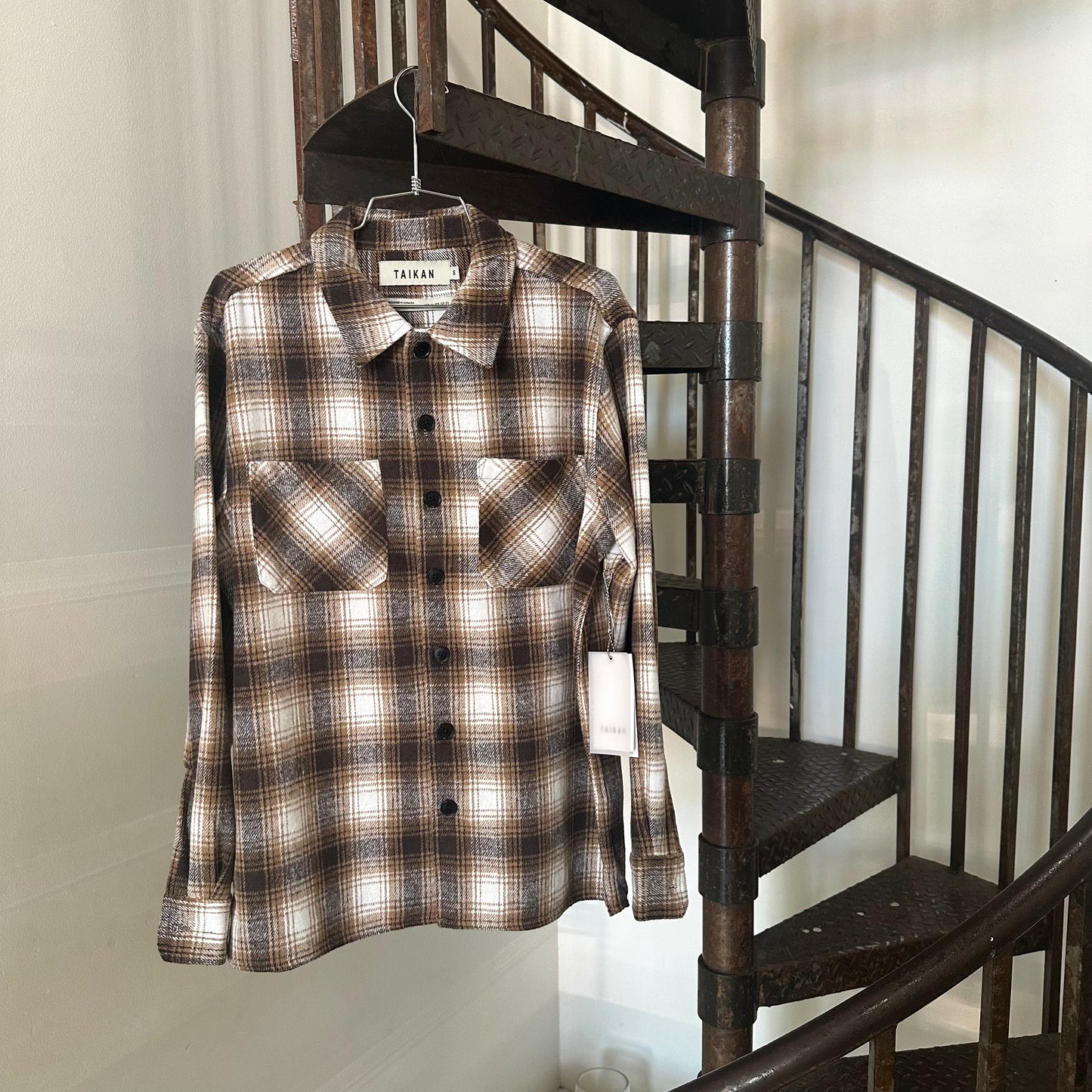 Heavyweight Plaid Shirt in Brown