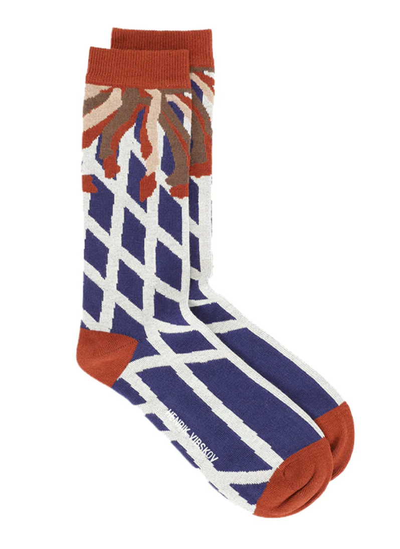 Spotlight Socks in Navy Red with Fog Lines